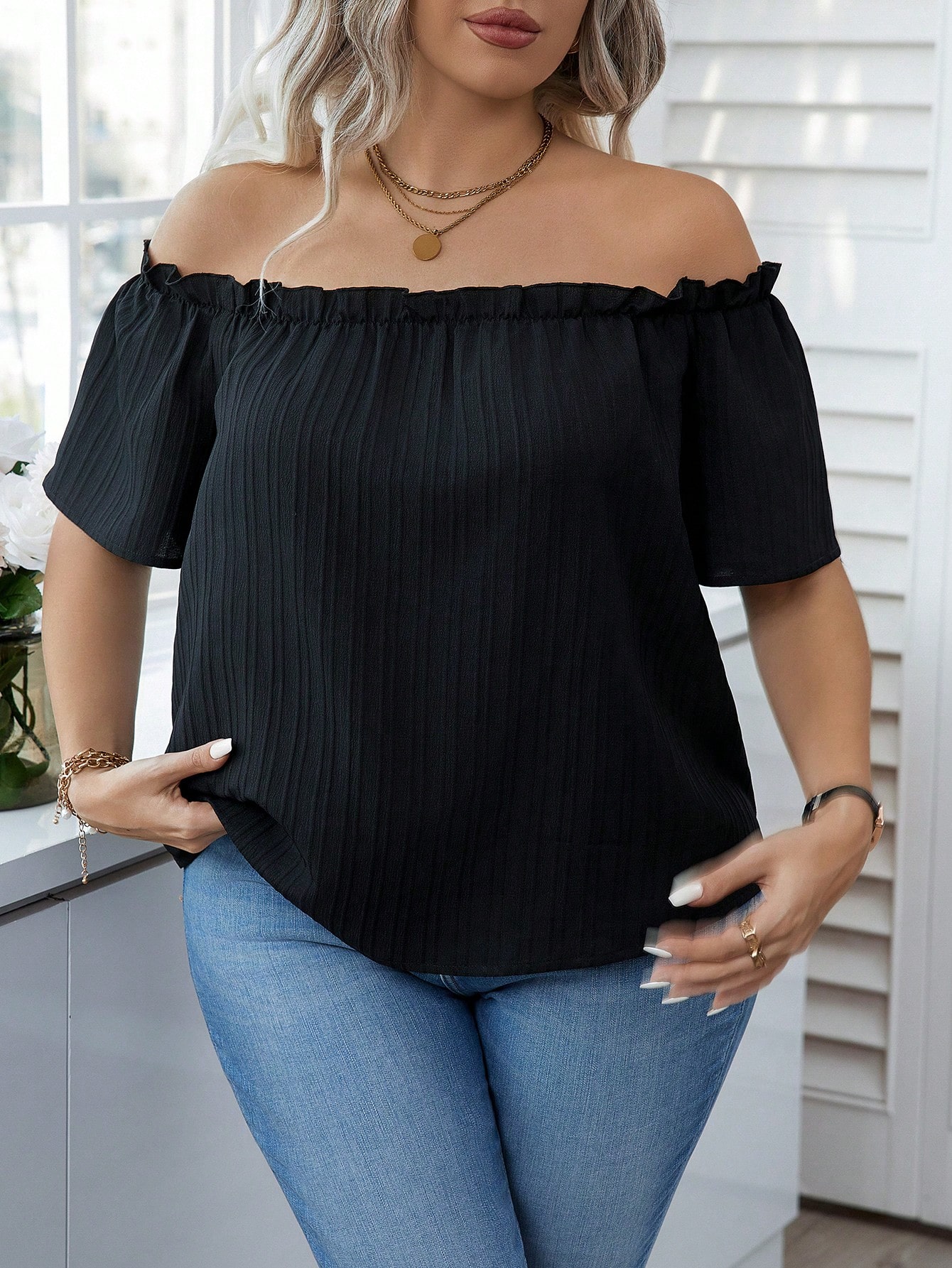 Blouse Off Shoulder - Blusa preta sexy com ombros à